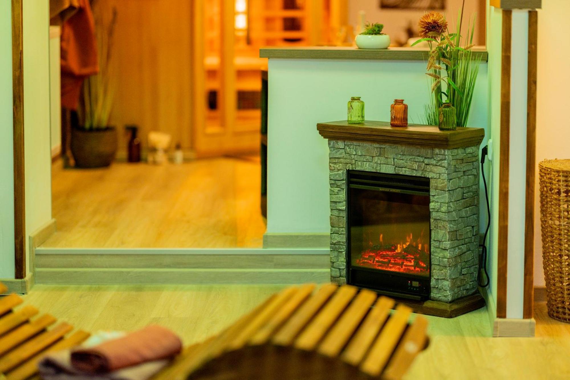 Apartmany Nezarka A Privatni Wellness 인드르지후프흐라데츠 외부 사진